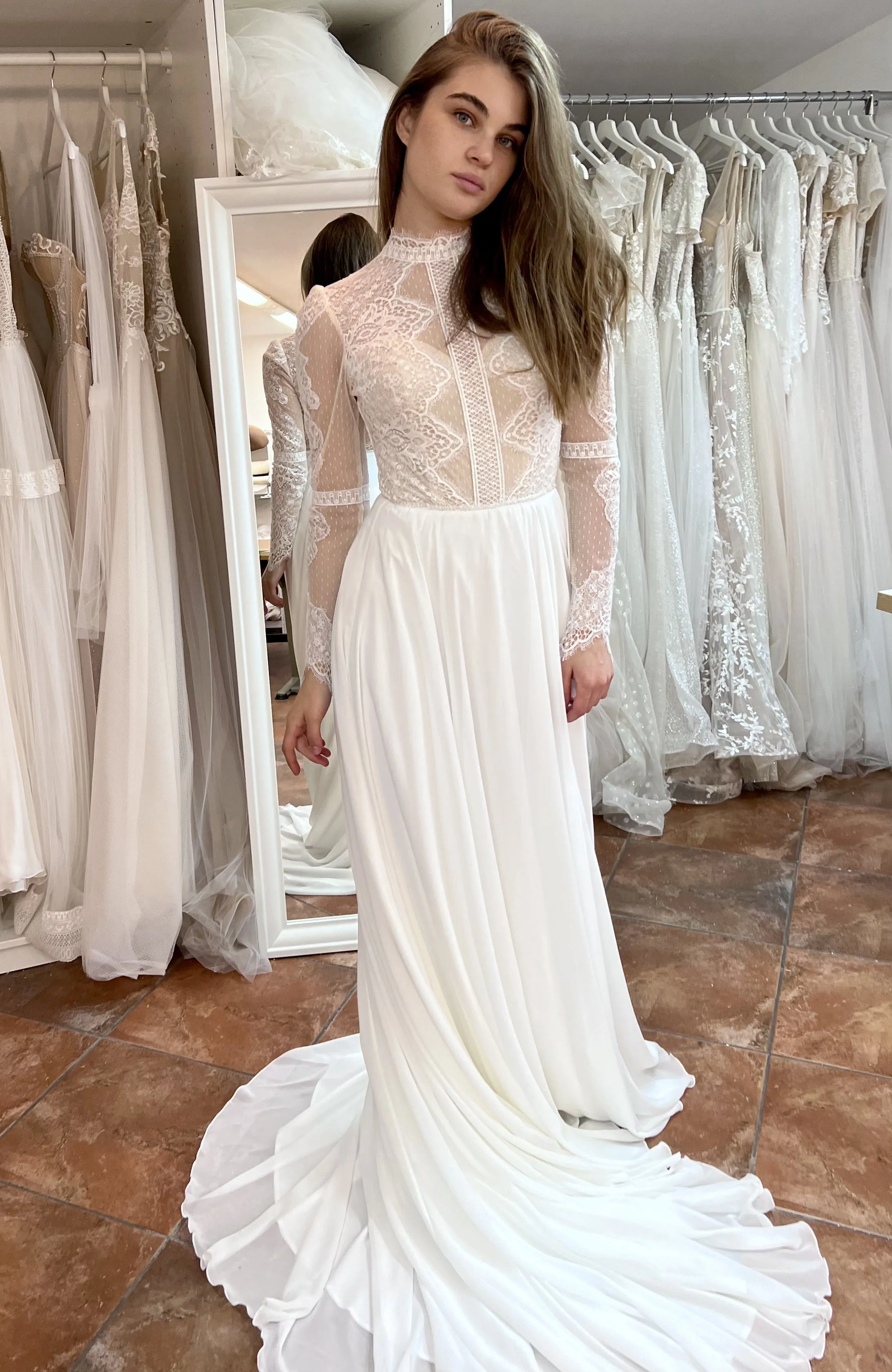 Wedding Dress "S2022"